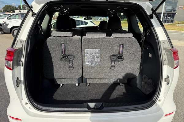 2019 Toyota Tarago GLi ACR50R