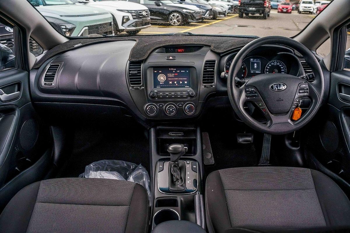 2017 Kia Cerato S YD