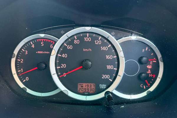 2013 Mitsubishi Triton GLX MN 4X4