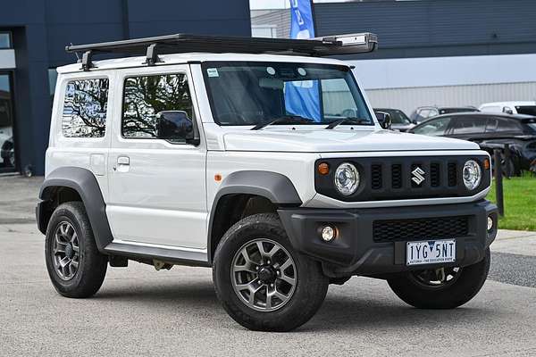 2023 Suzuki Jimny GLX GJ