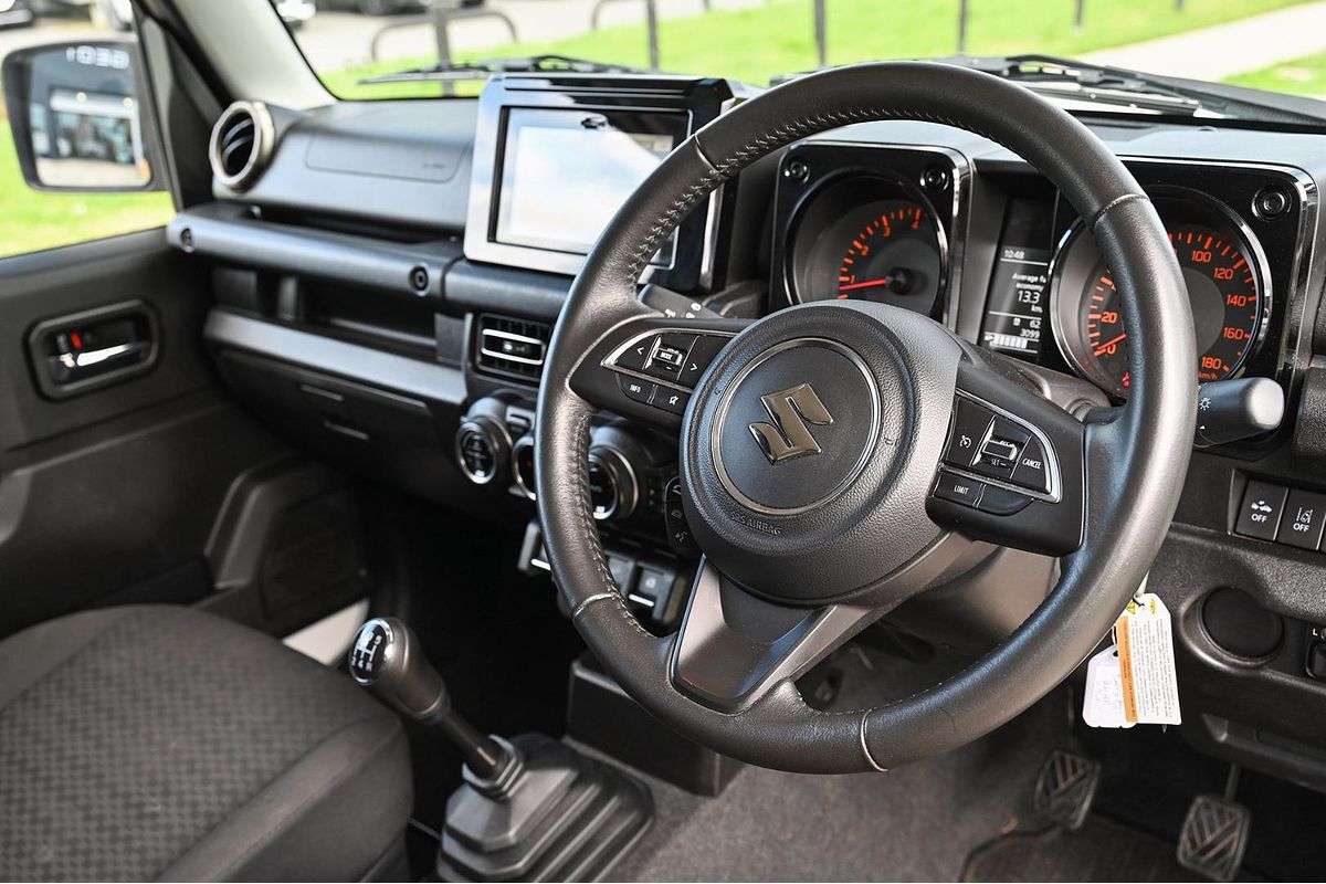 2023 Suzuki Jimny GLX GJ