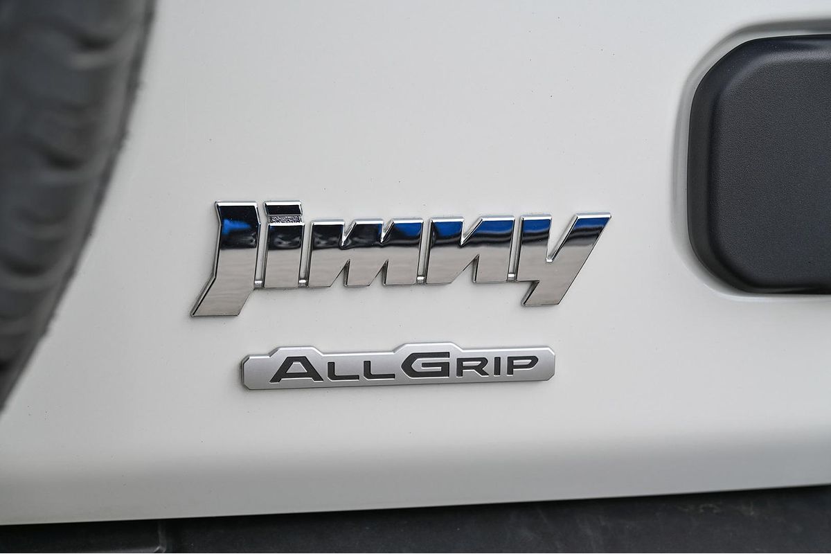 2023 Suzuki Jimny GLX GJ