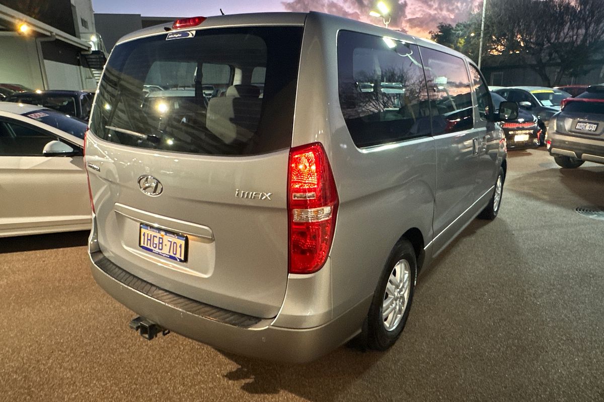 2016 Hyundai iMax TQ3-W Series II