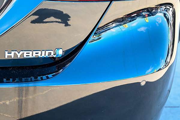 2021 Toyota Camry SL AXVH70R