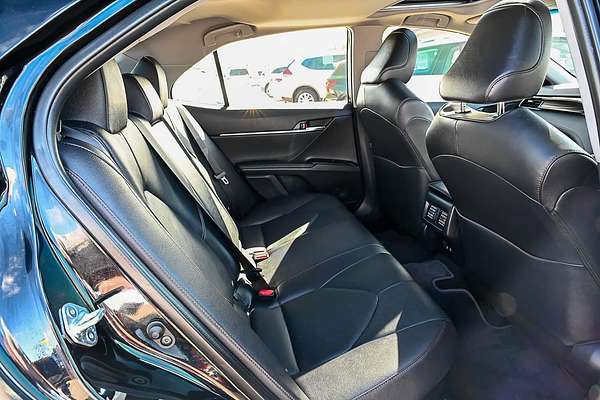 2021 Toyota Camry SL AXVH70R