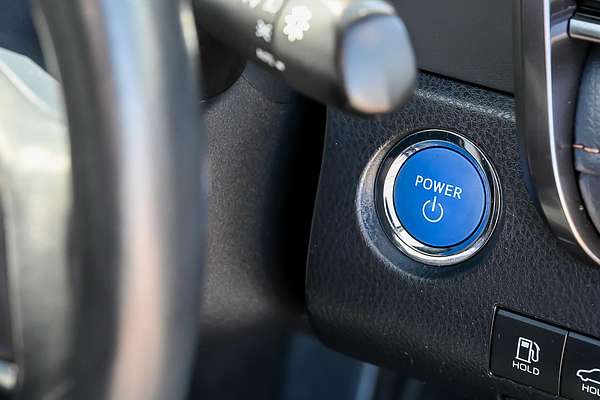 2021 Toyota Camry SL AXVH70R