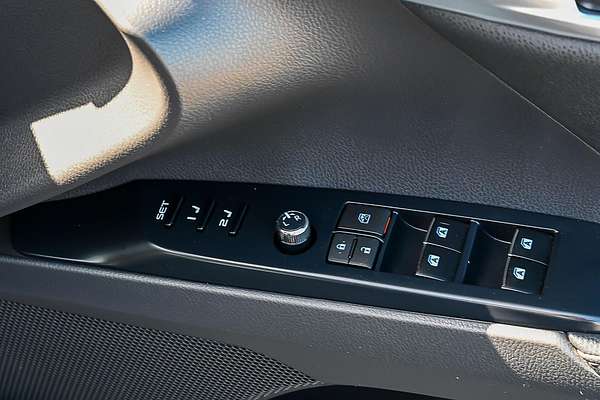 2021 Toyota Camry SL AXVH70R