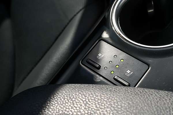 2021 Toyota Camry SL AXVH70R