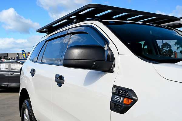 2016 Ford Everest Ambiente UA 3.2L