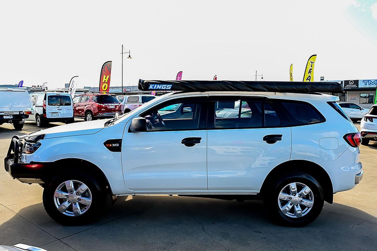 2016 Ford Everest Ambiente UA 3.2L