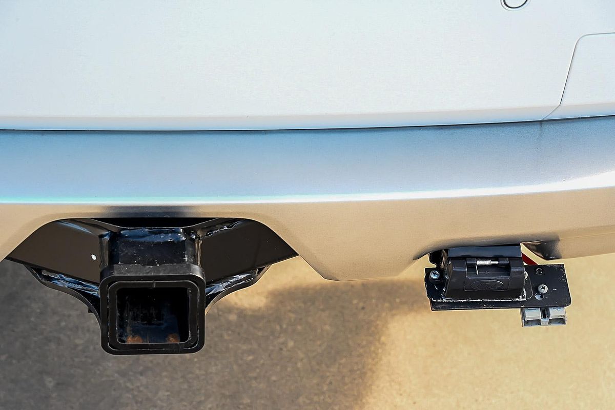 2016 Ford Everest Ambiente UA 3.2L