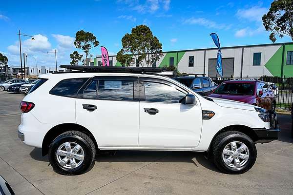 2016 Ford Everest Ambiente UA 3.2L