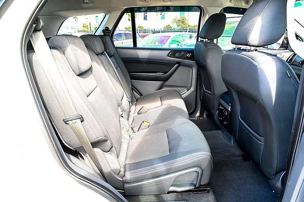 2016 Ford Everest Ambiente UA 3.2L