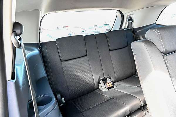 2016 Ford Everest Ambiente UA 3.2L