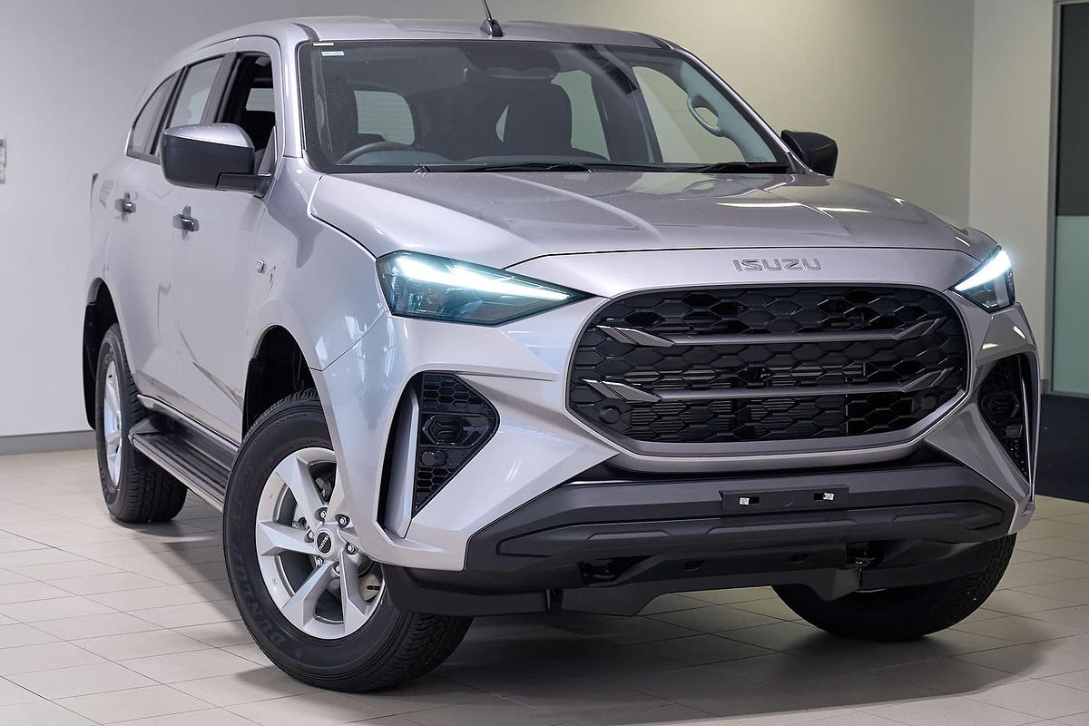 2025 Isuzu MU-X LS-M