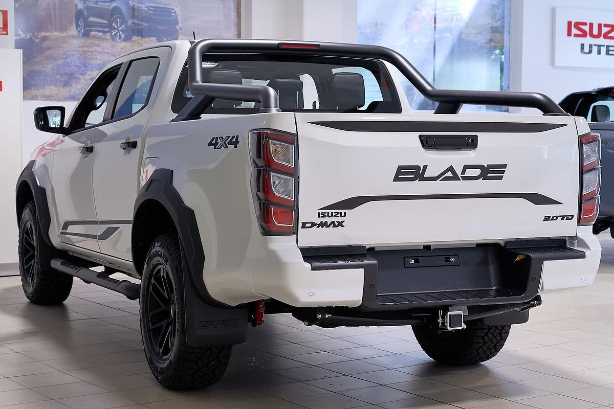 2025 Isuzu D-MAX BLADE 4X4