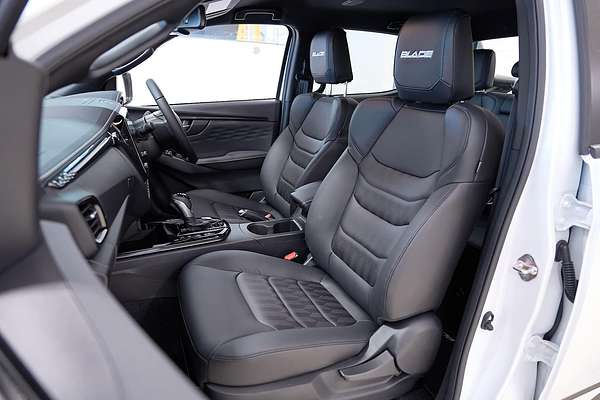 2025 Isuzu D-MAX BLADE 4X4