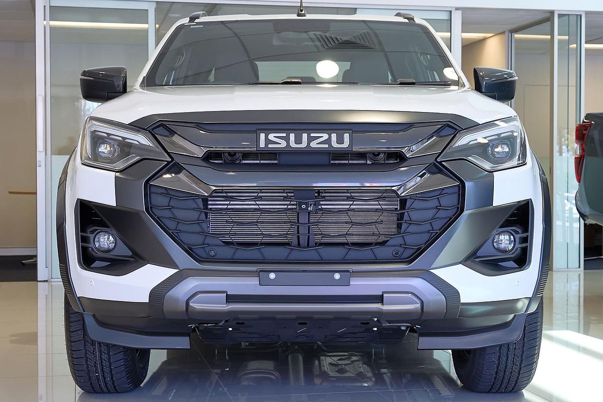 2025 Isuzu D-MAX X-TERRAIN 4X4