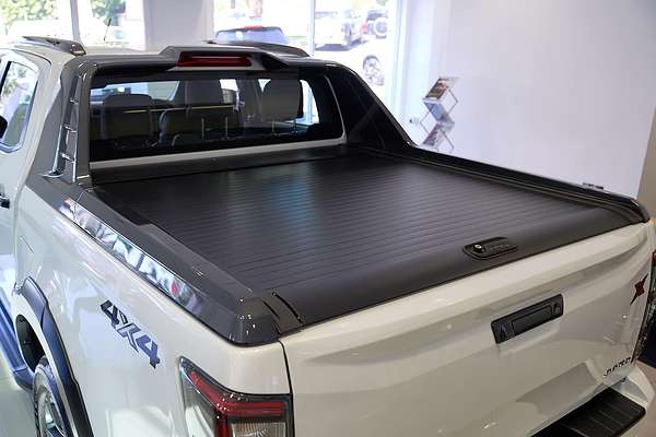 2025 Isuzu D-MAX X-TERRAIN 4X4