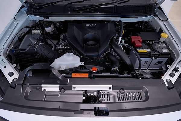 2025 Isuzu D-MAX BLADE 4X4
