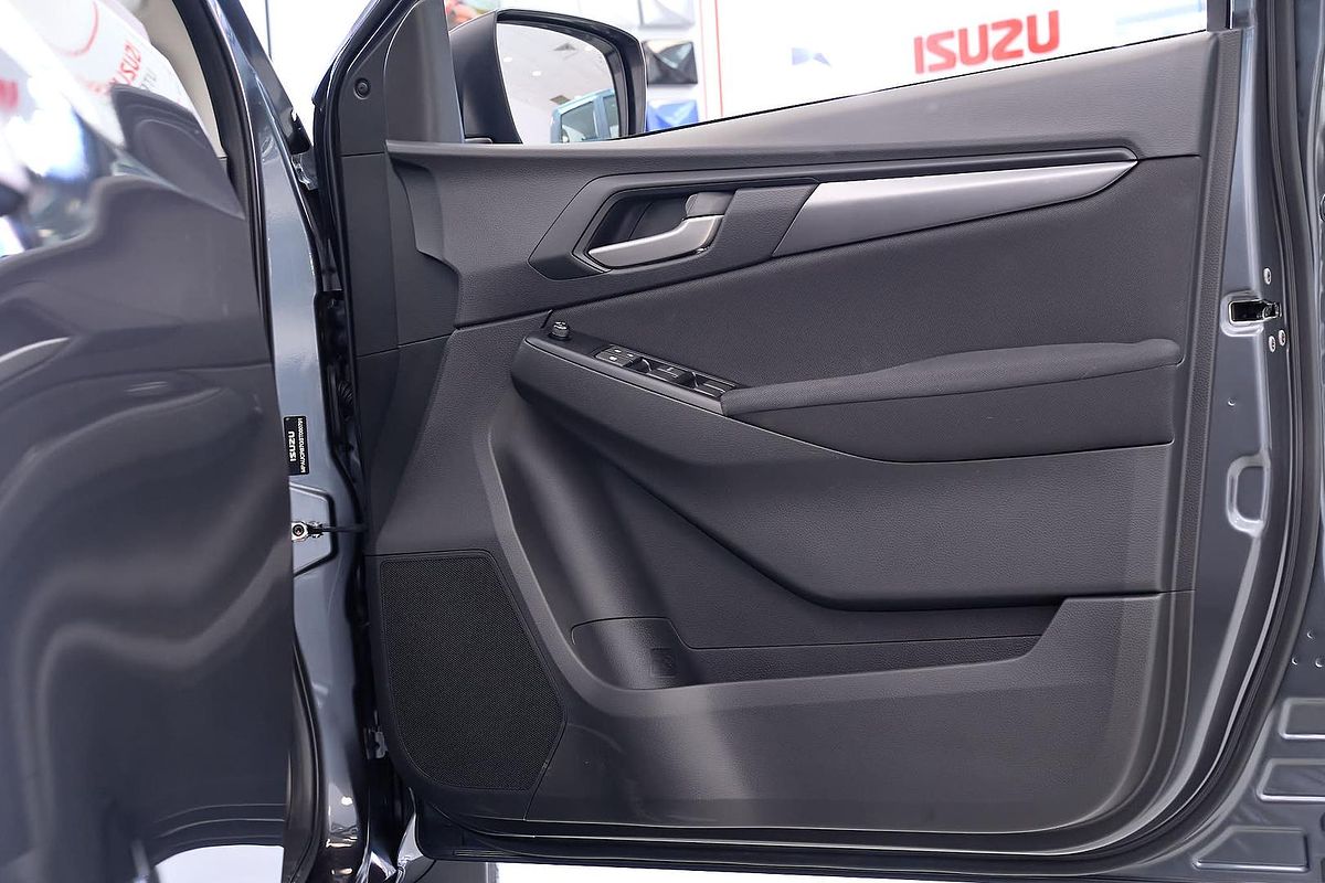 2025 Isuzu MU-X LS-M