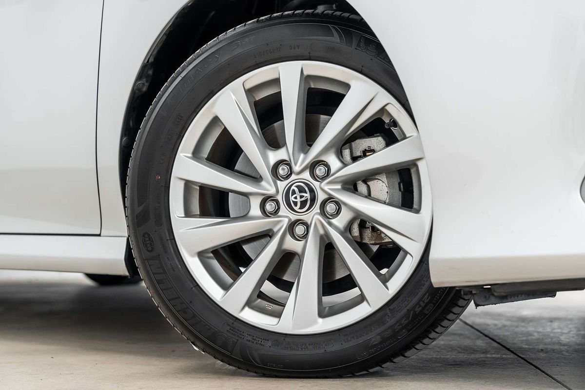 2024 Toyota Camry Ascent AXVH70R