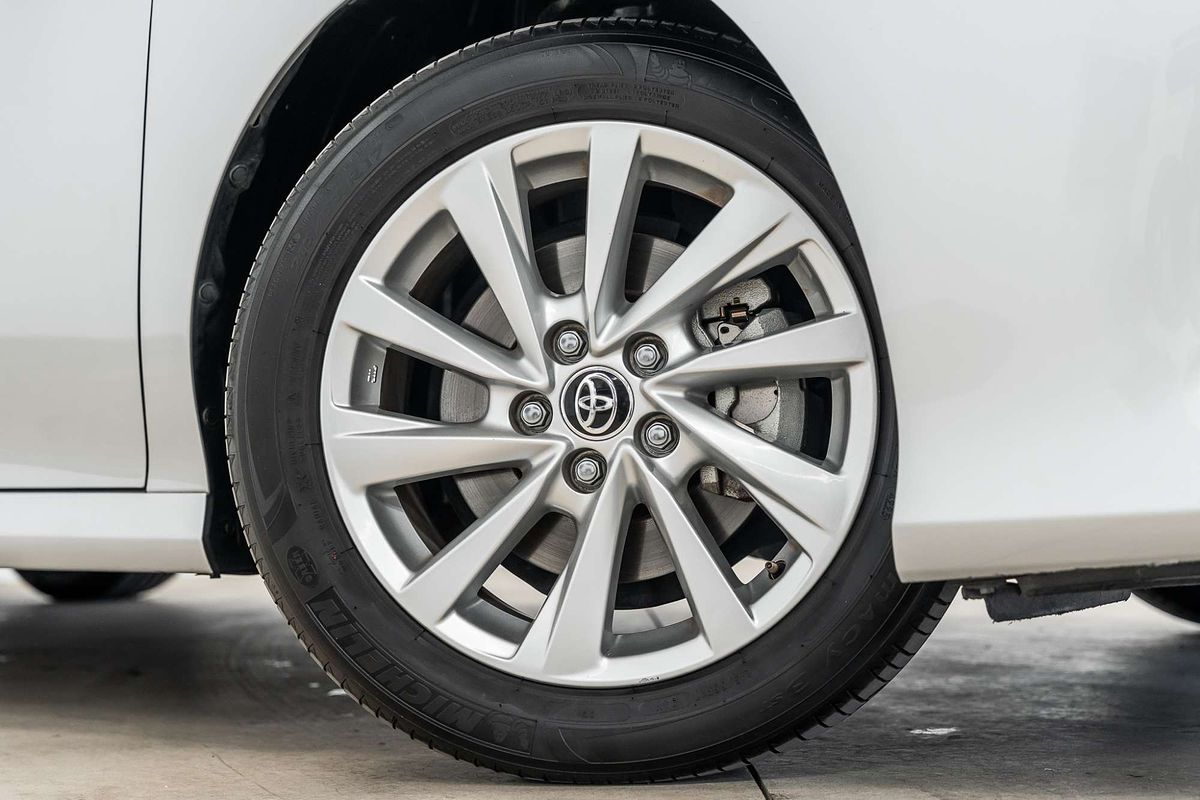2024 Toyota Camry Ascent AXVH70R