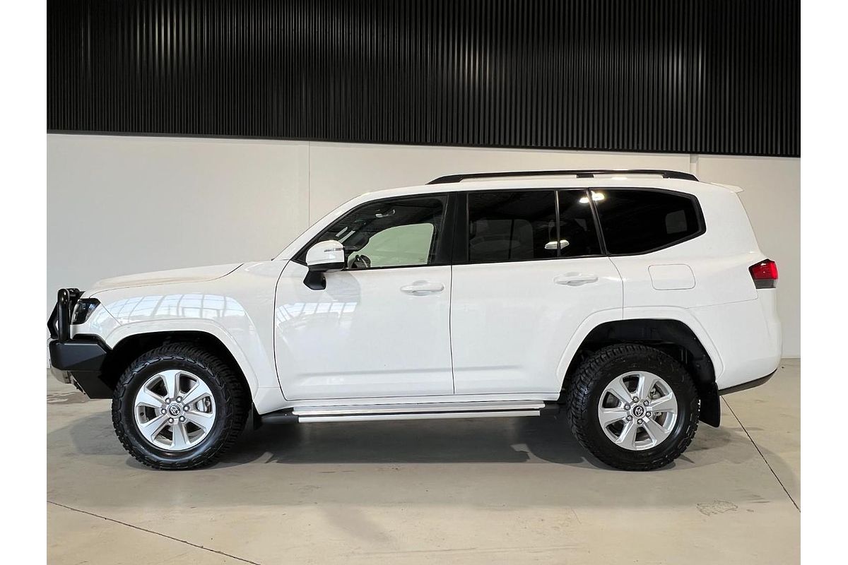 2022 Toyota Landcruiser GXL FJA300R