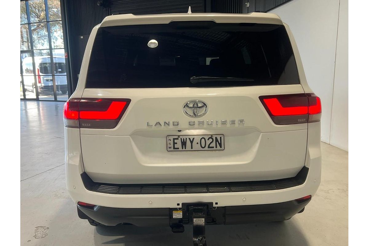 2022 Toyota Landcruiser GXL FJA300R
