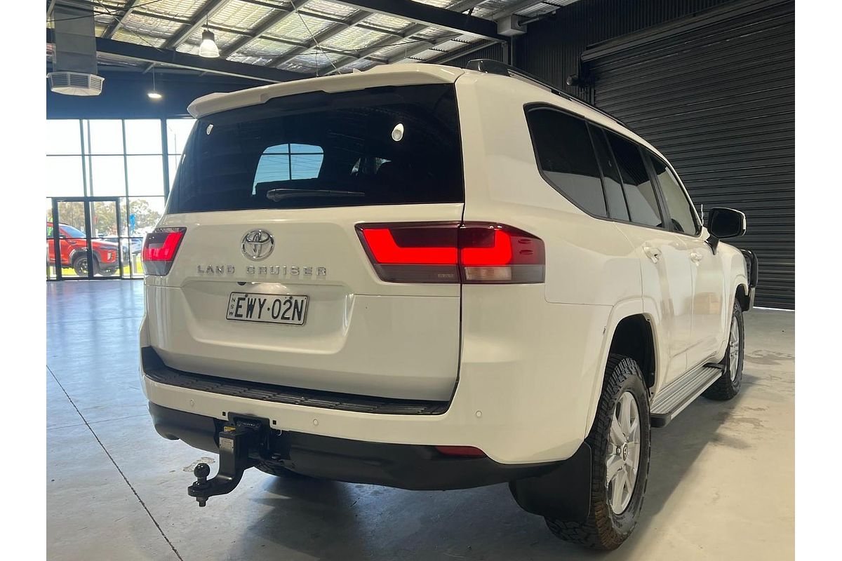 2022 Toyota Landcruiser GXL FJA300R