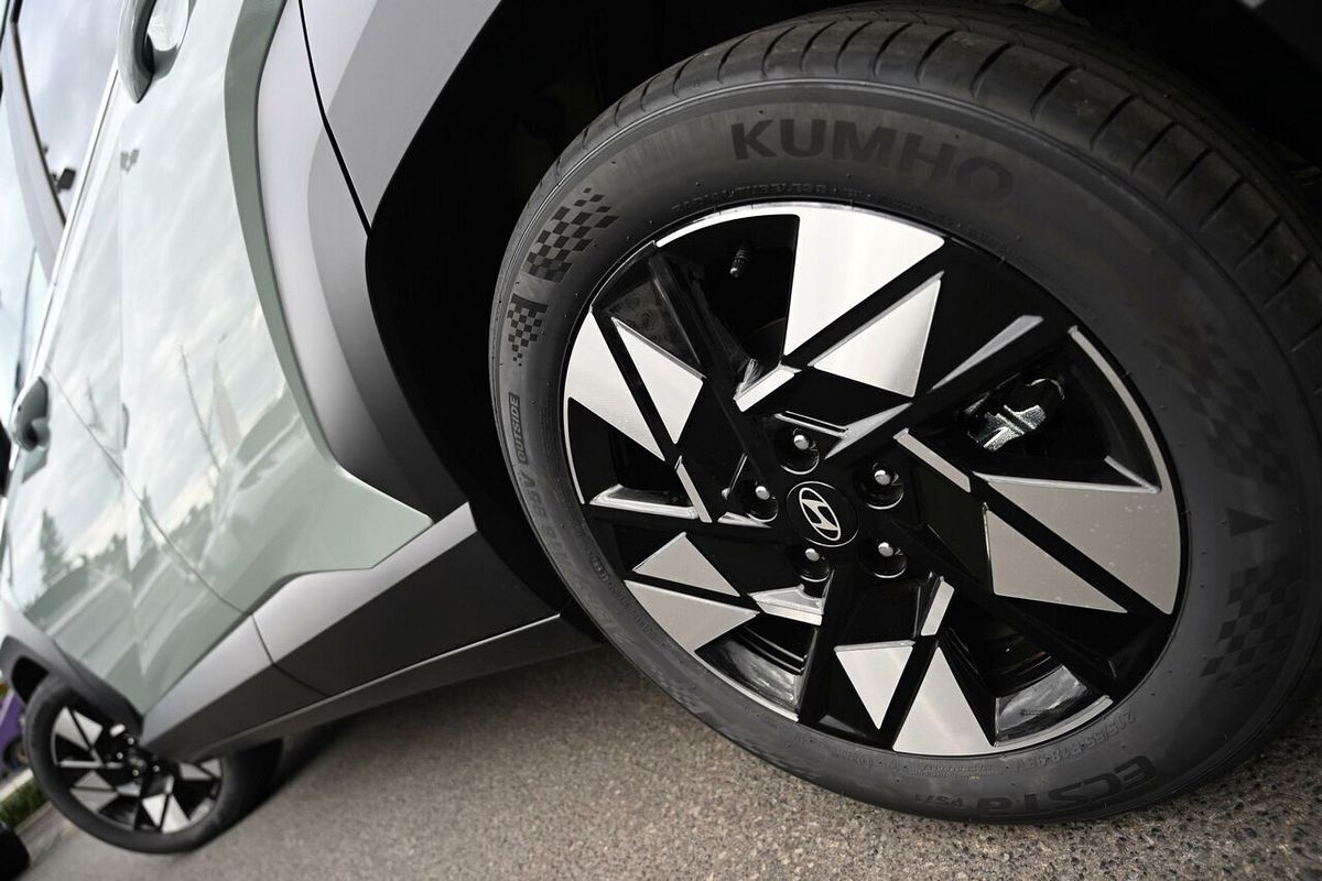 2025 Hyundai Kona Premium SX2.V3