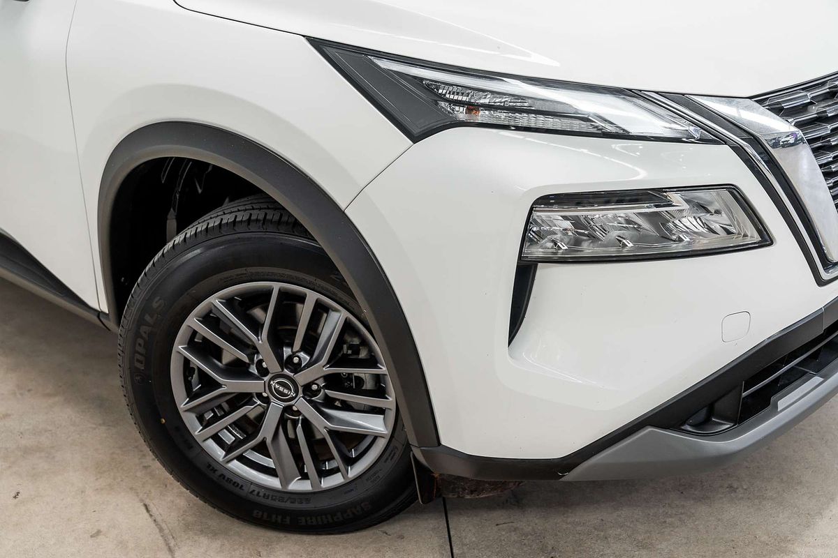 2023 Nissan X-TRAIL ST T33
