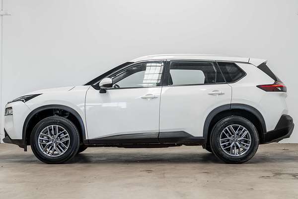 2023 Nissan X-TRAIL ST T33