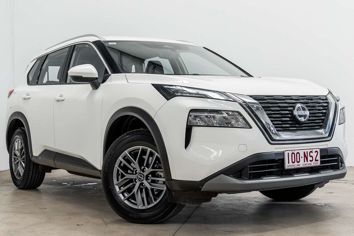 2023 Nissan X-TRAIL ST T33