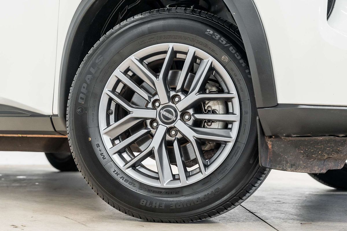 2023 Nissan X-TRAIL ST T33