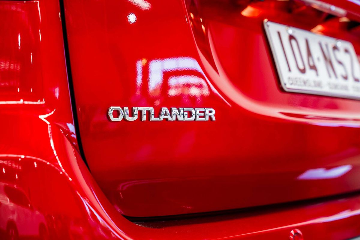 2021 Mitsubishi Outlander LS ZL