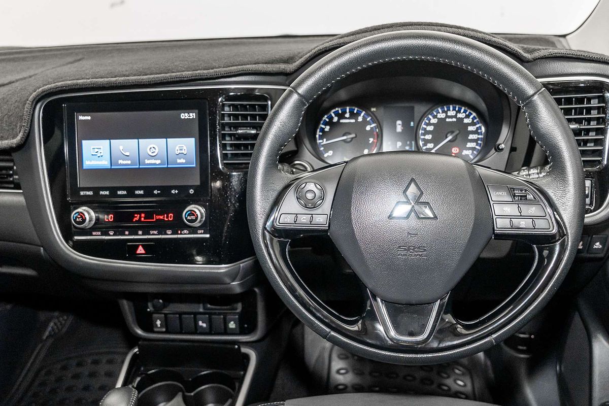 2021 Mitsubishi Outlander LS ZL