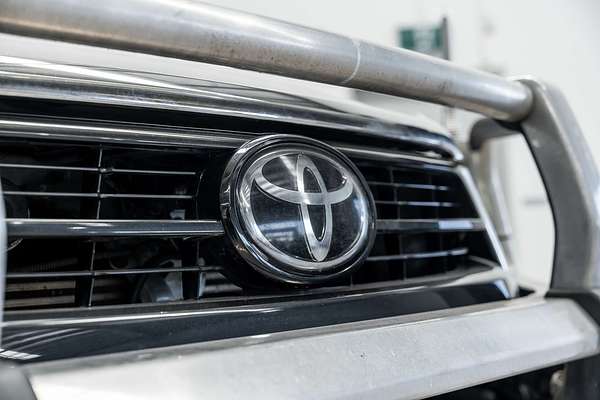2020 Toyota Hilux SR5 GUN126R 4X4