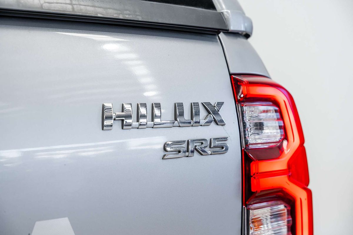 2020 Toyota Hilux SR5 GUN126R 4X4