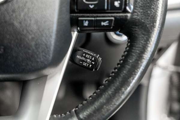 2020 Toyota Hilux SR5 GUN126R 4X4
