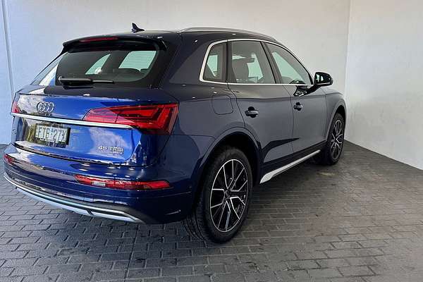 2024 Audi Q5 45 TFSI Sport FY