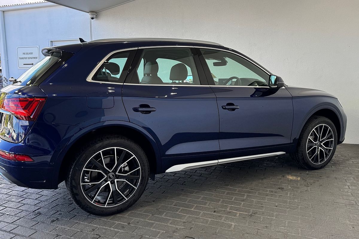2024 Audi Q5 45 TFSI Sport FY