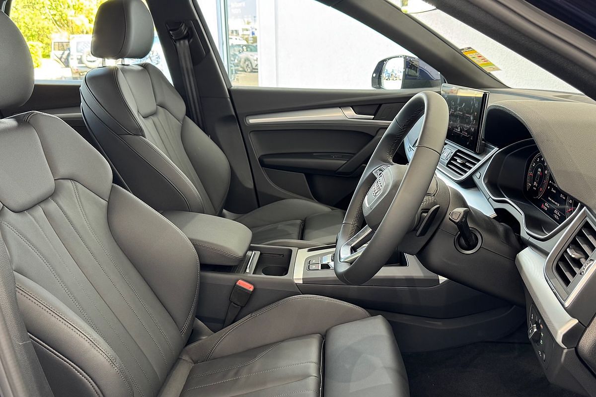 2024 Audi Q5 45 TFSI Sport FY