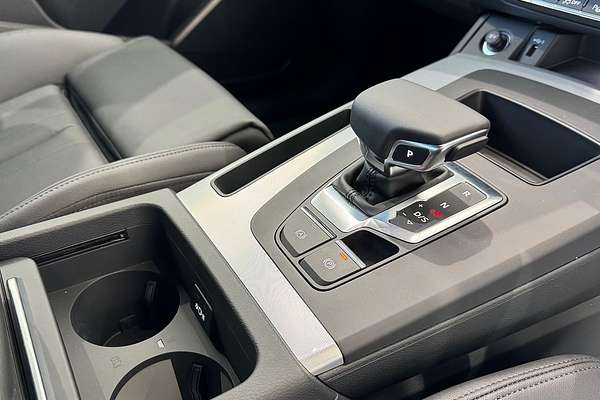 2024 Audi Q5 45 TFSI Sport FY