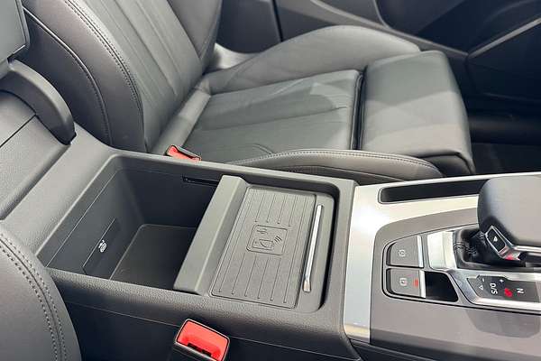 2024 Audi Q5 45 TFSI Sport FY