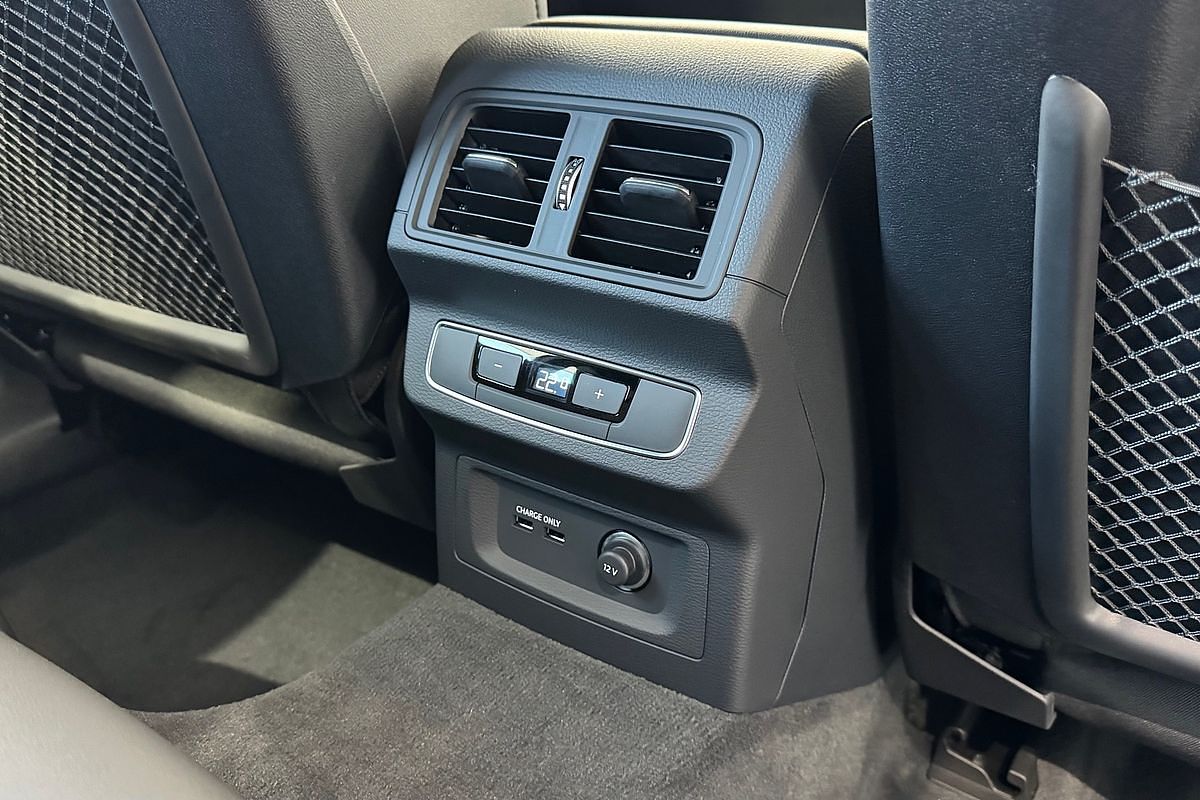 2024 Audi Q5 45 TFSI Sport FY