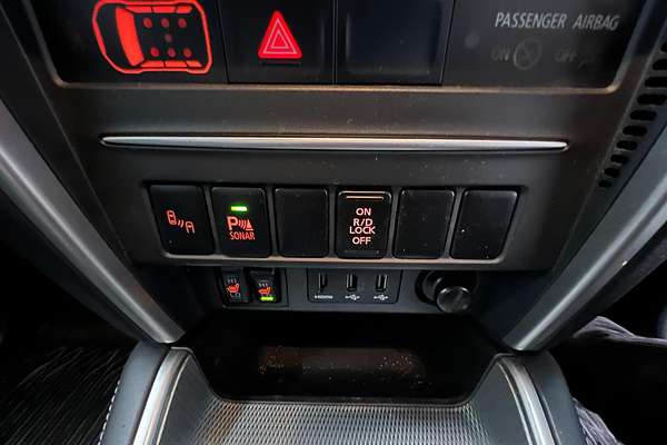 2019 Mitsubishi Triton GLS Premium MR 4X4