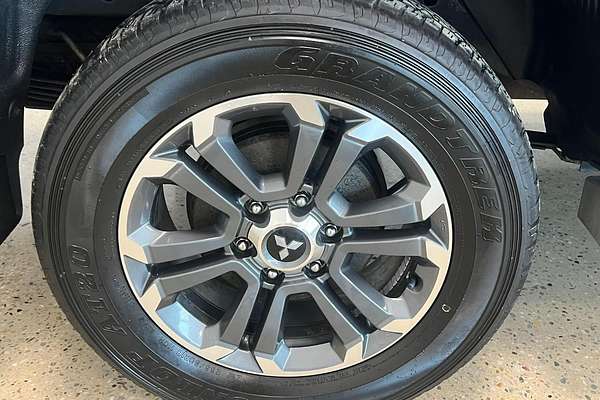 2019 Mitsubishi Triton GLS Premium MR 4X4