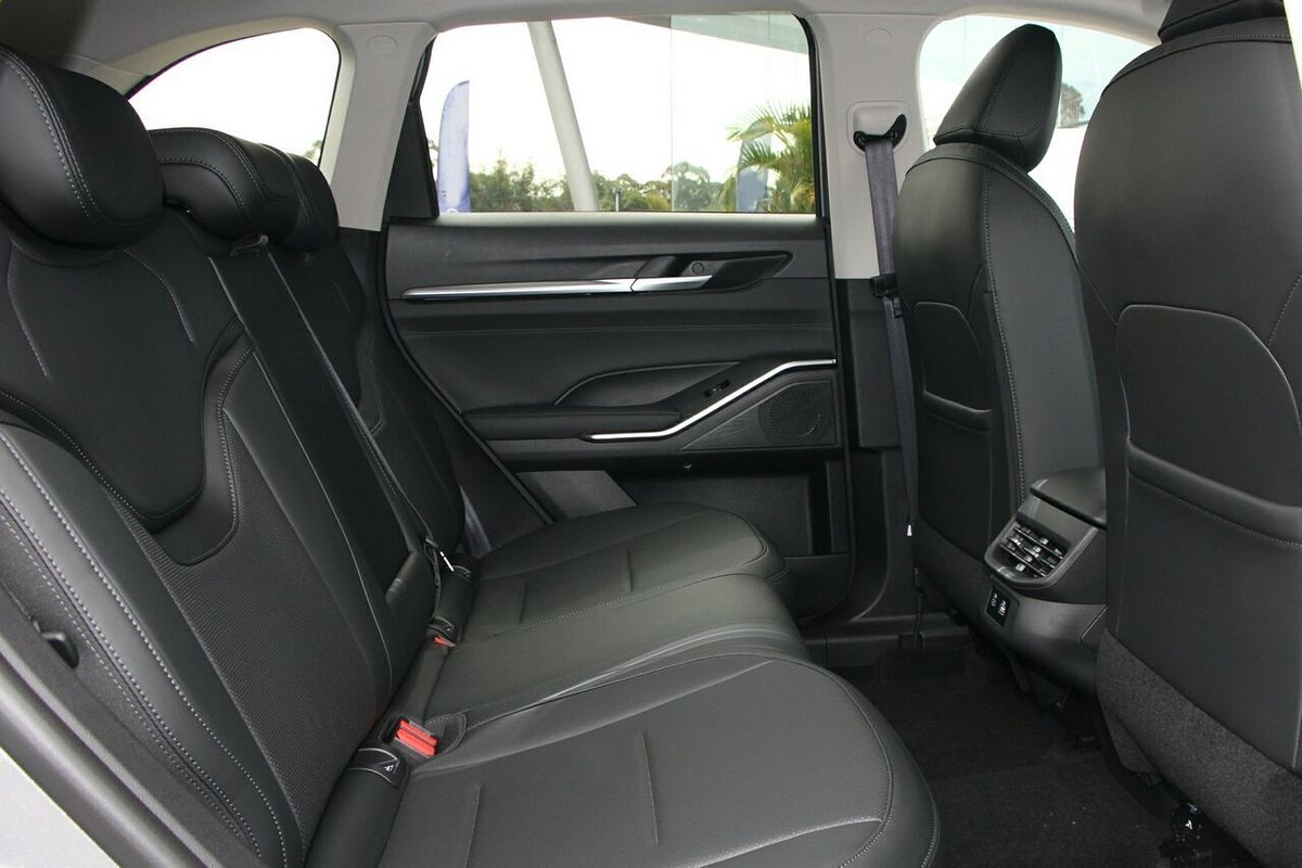 2025 GWM Haval H6 Ultra Hybrid B01