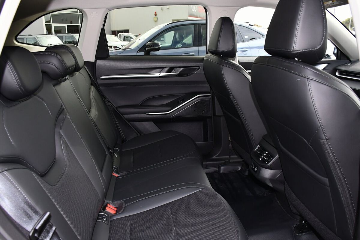 2025 GWM Haval H6 Ultra Hybrid B01